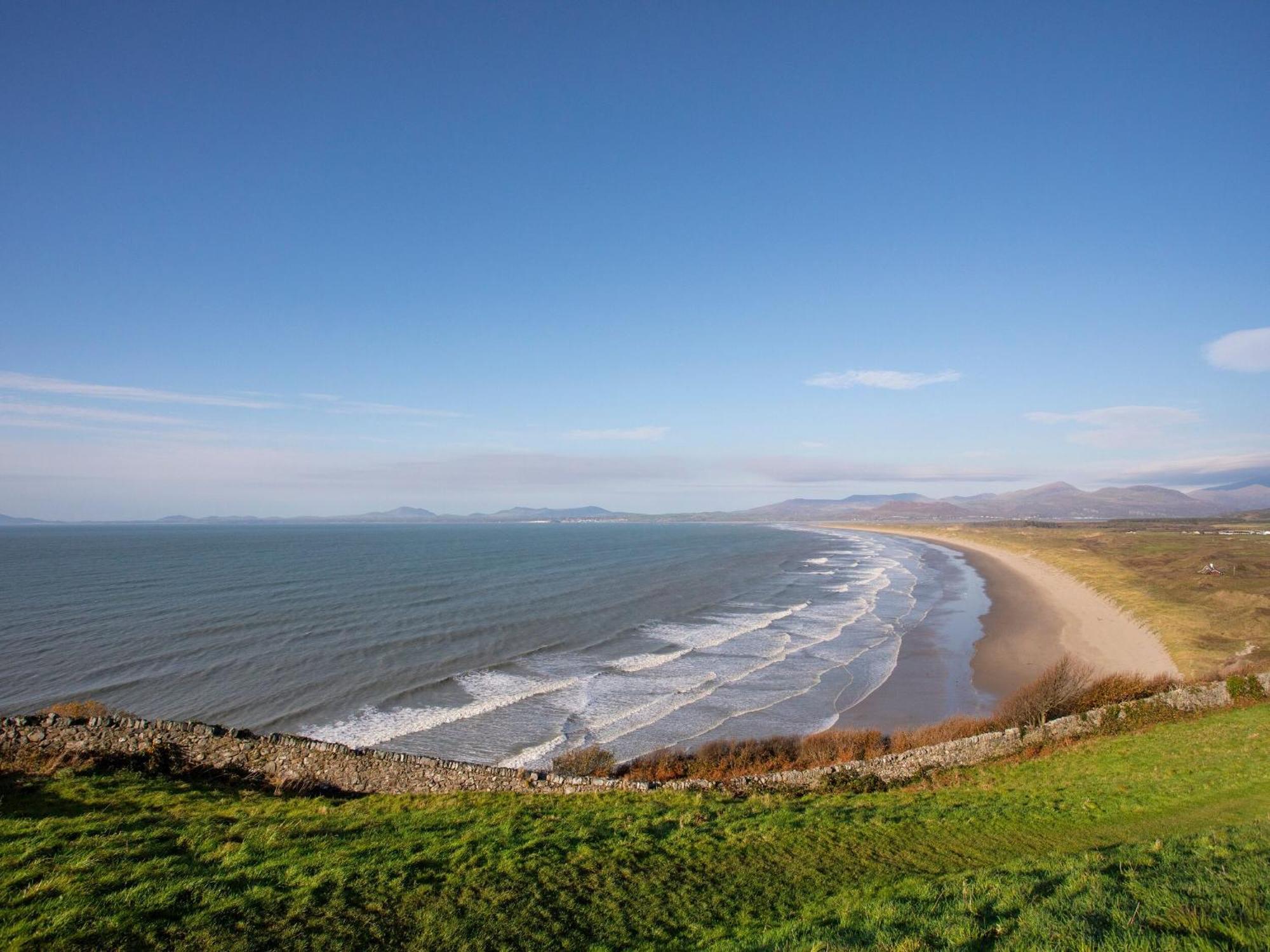 Harlech Apartments - Matholwch Bagian luar foto